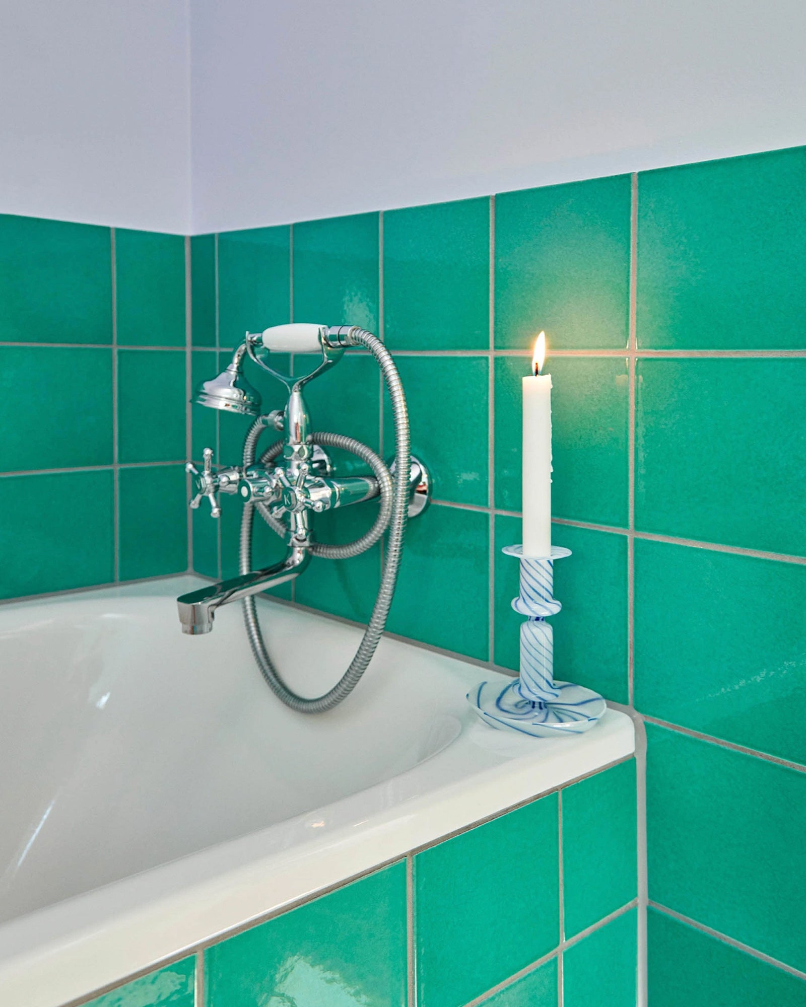 Glazen Kandelaar Flare Stripe Milk | Wit Blauw