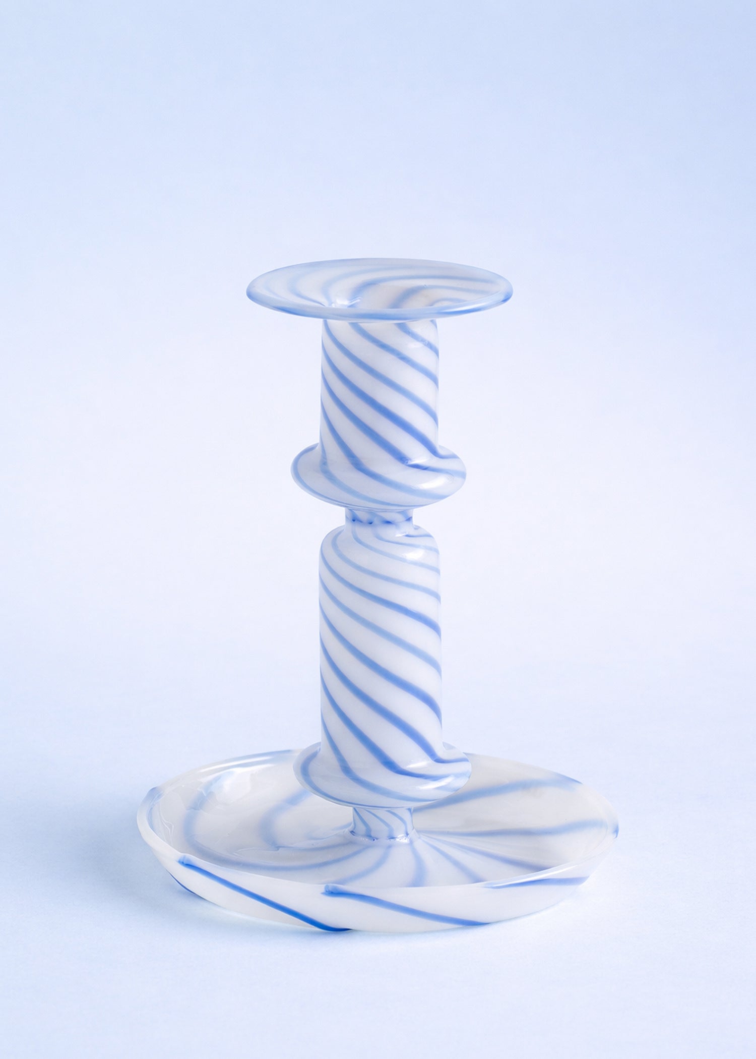 Glazen Kandelaar Flare Stripe Milk | Wit Blauw
