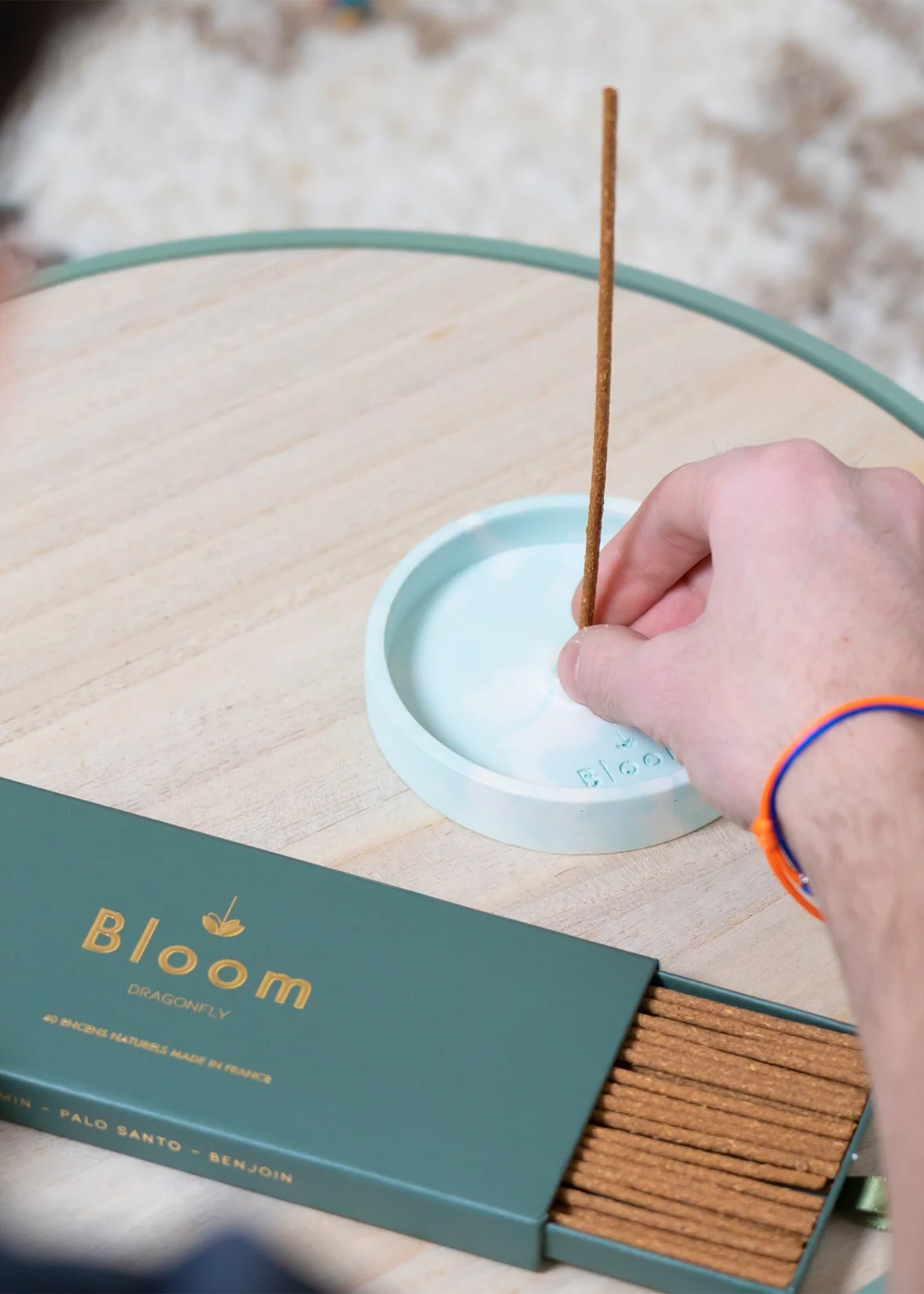 Jasmijn en palo santo wierook